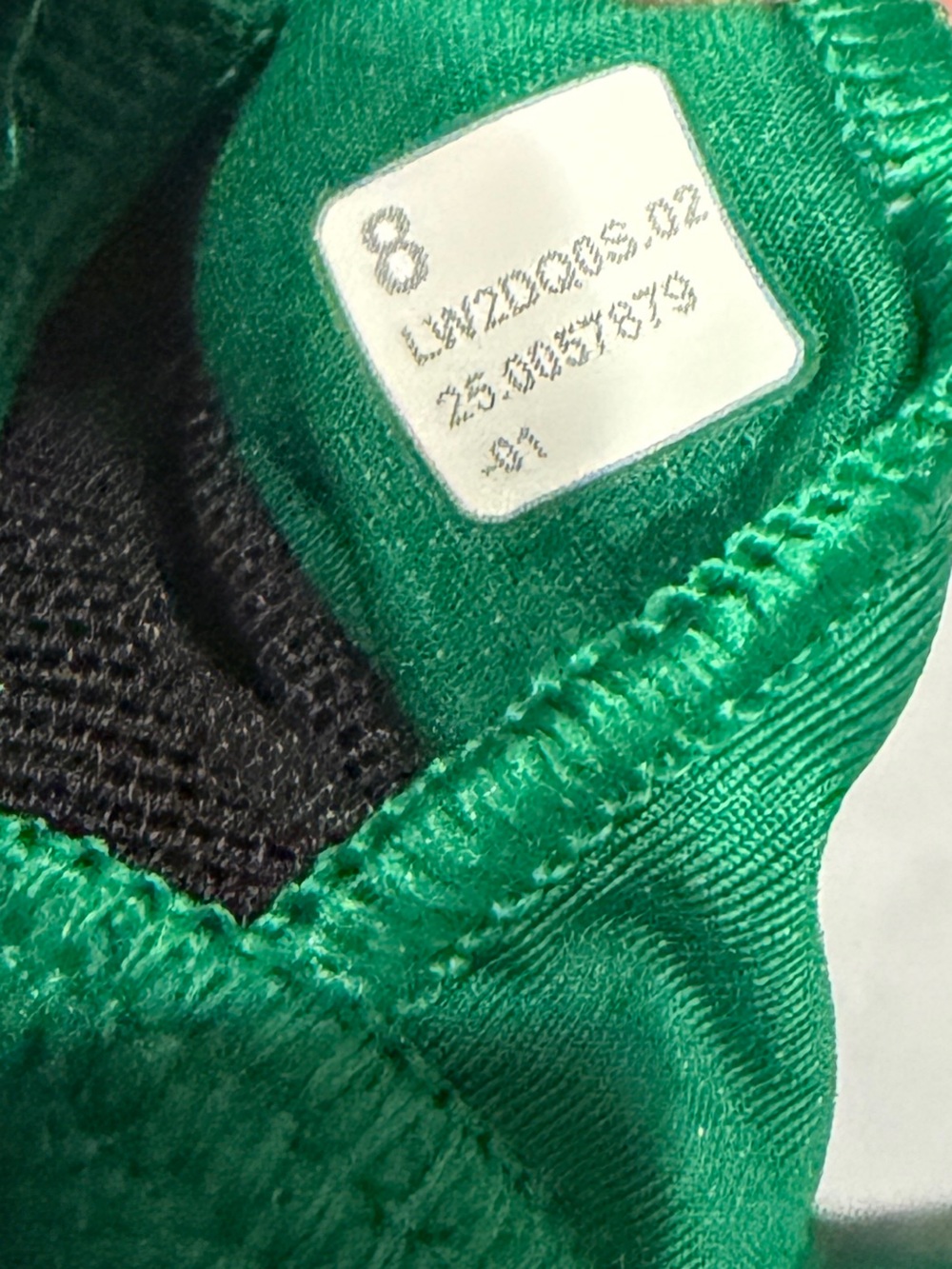 EUC lululemon wunder train strappy green Green racer Sports Bra 8 Kelly green - Picture 5 of 6